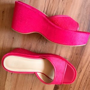 Urban Outfitters Gina Calf Hair platform sandals